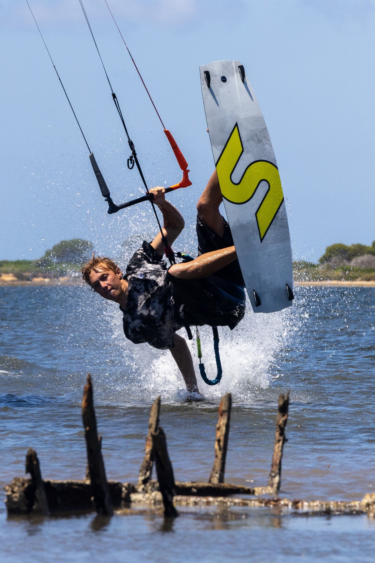 2027 Slingshot DNA V1 Twintip Kiteboard