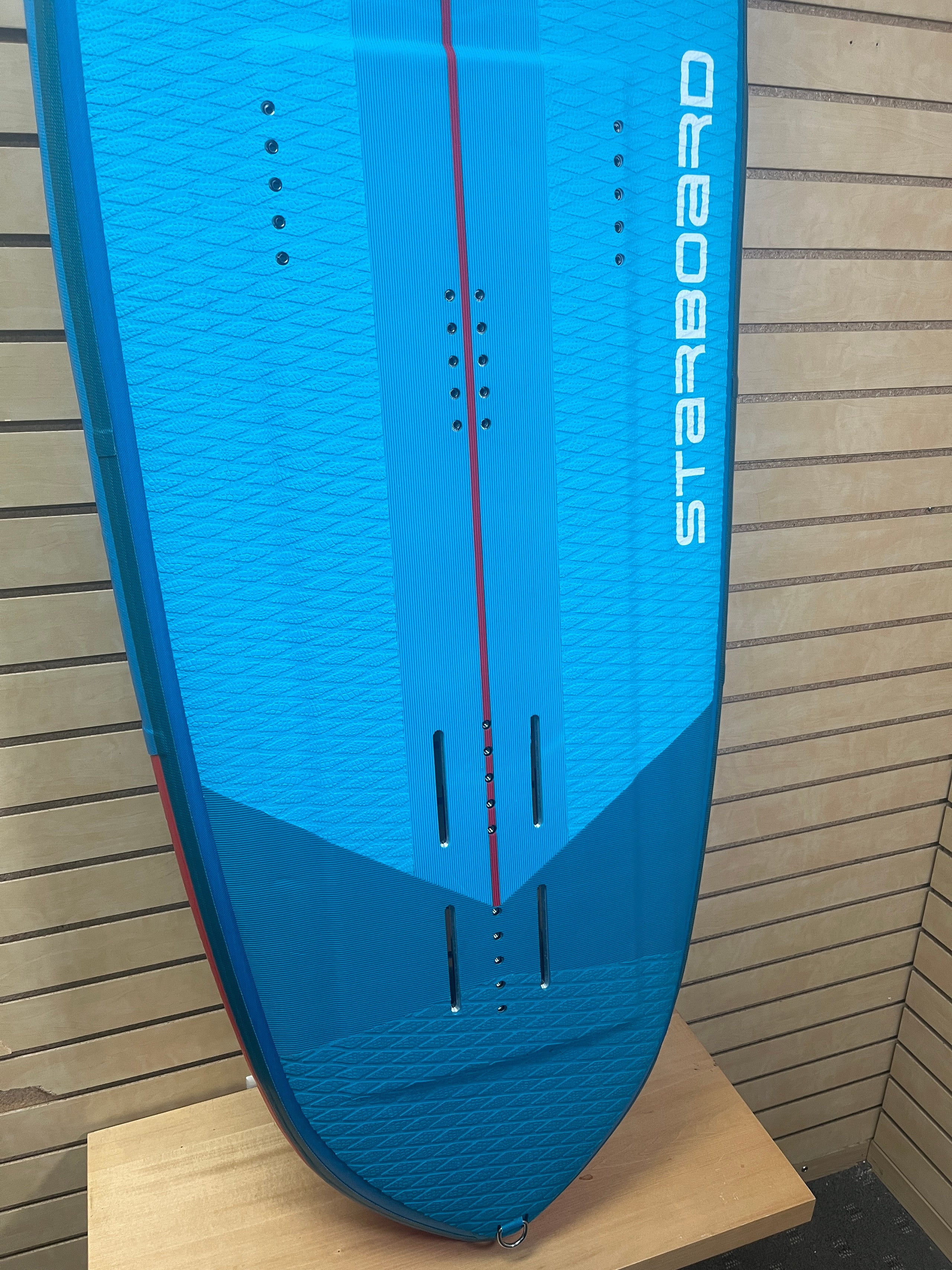 2025 Starboard  Airfoil Deluxe Lite 6'1 x 24 Demo