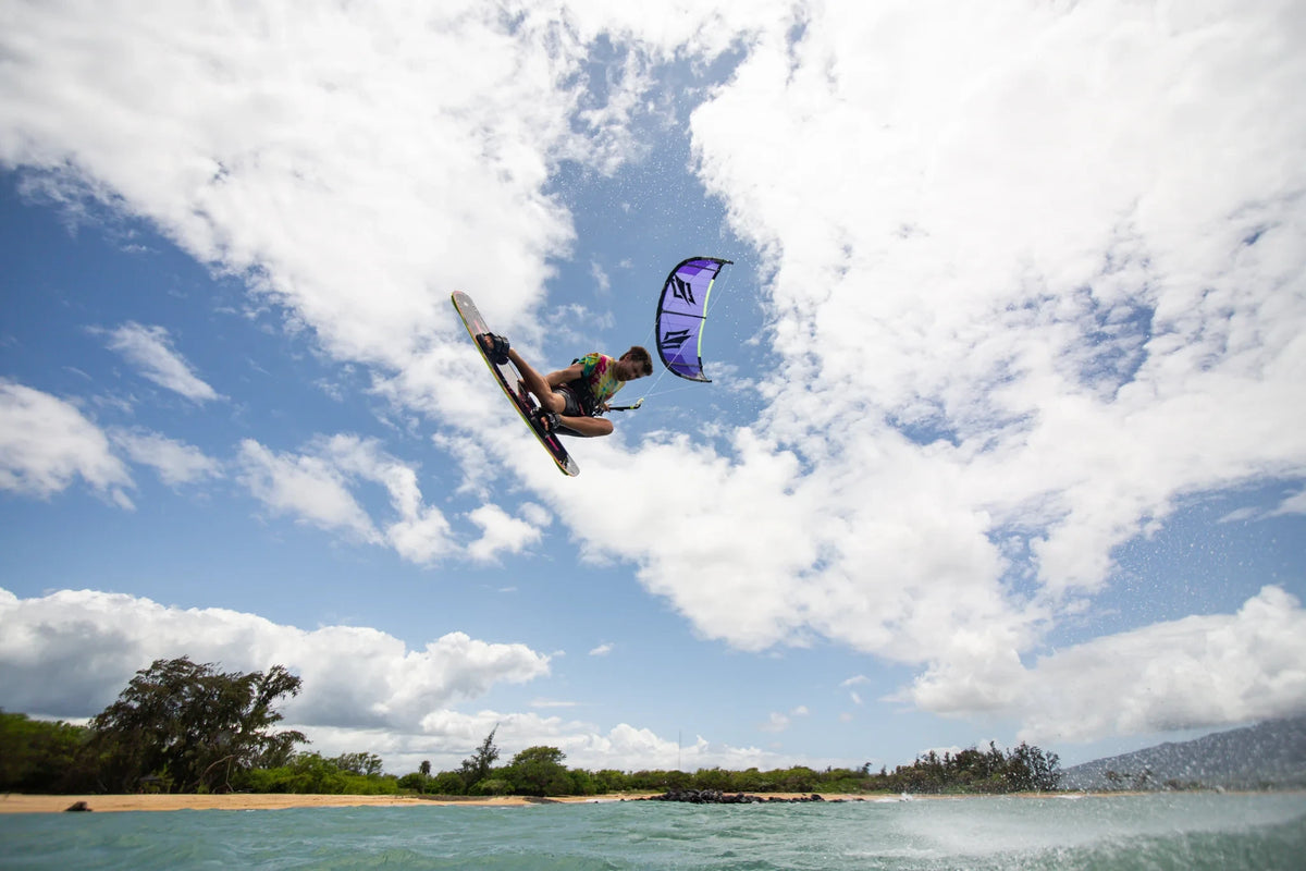 2027 Naish Pivot Q Series Kiteboarding Kite