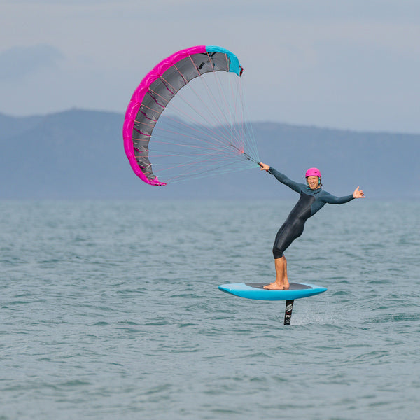 ensis_roger_parawing_action__5